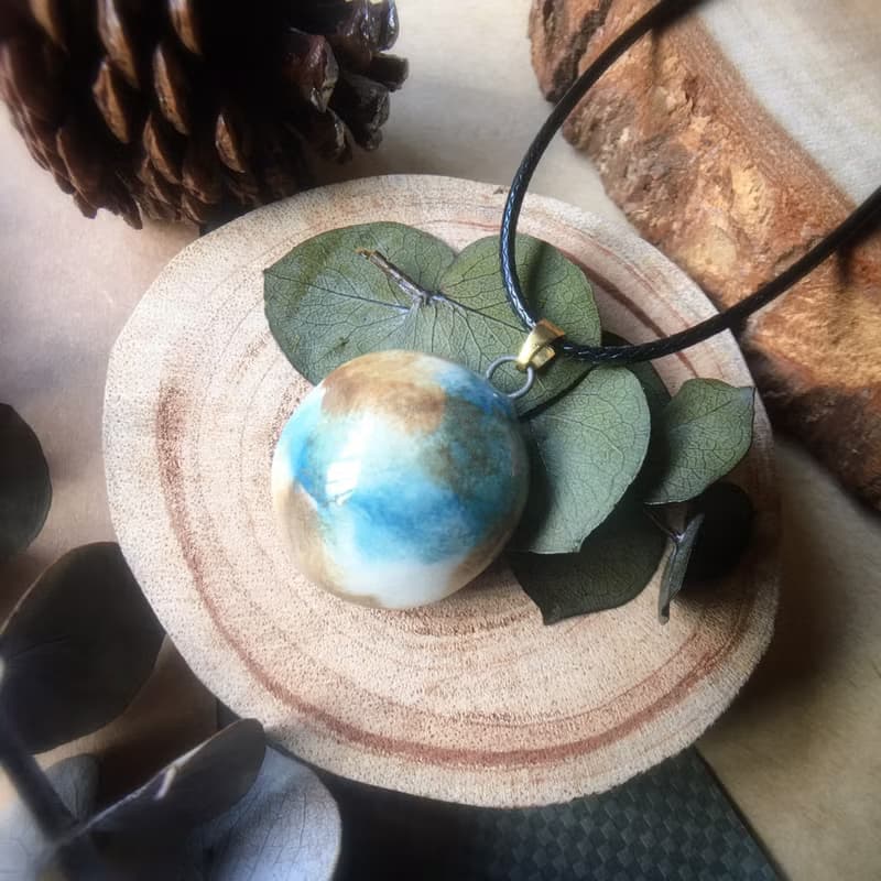 【母親節優惠 擴香項鍊】香水精油項鍊-蒼茫沙漠 滿月型|手作陶藝