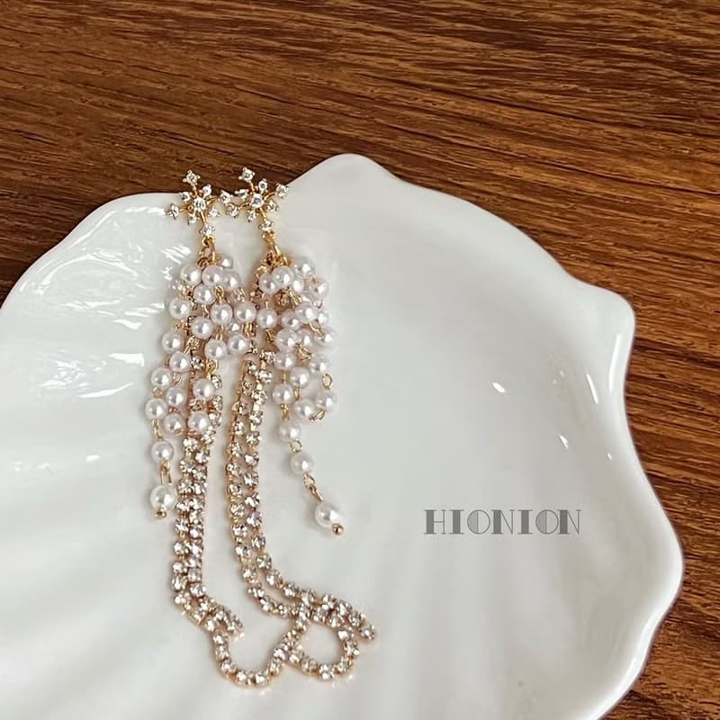 Hi Onion小眾珍珠鋯石長款流蘇耳釘蚊香盤耳夾修飾臉時尚高級百搭