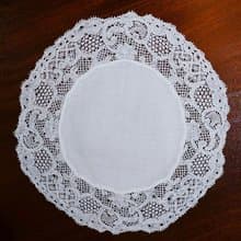 滾花邊圓形蕾絲餐墊 - 西洋古董