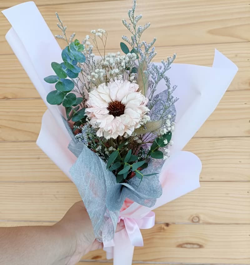 守護妳玫瑰永生乾燥花束 情人節結婚求婚告白捧花生日畢業禮物