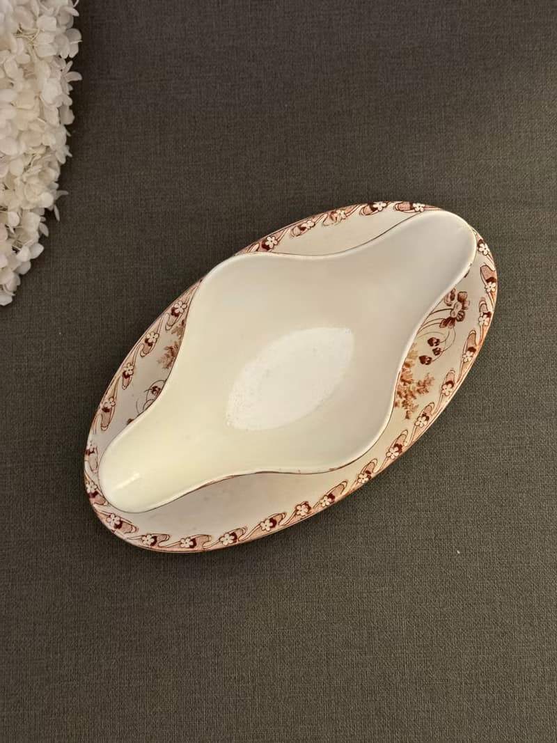 40182-稀有法國古董LONGWY棕褐色醬汁船CHARTRES model 系列