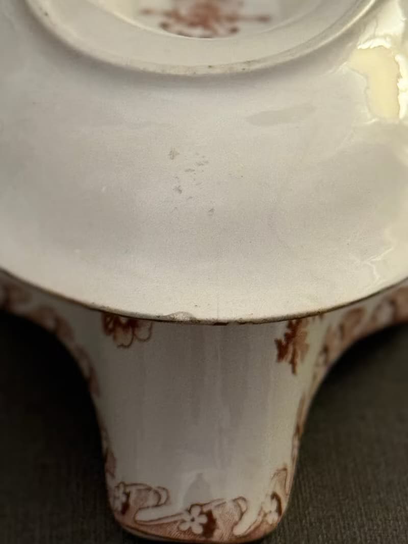 40182-稀有法國古董LONGWY棕褐色醬汁船CHARTRES model 系列