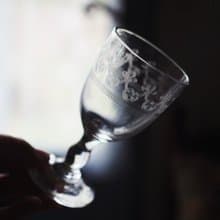 19世紀末法國古董 手工雕刻 吹製 玻璃高腳杯 (一件)