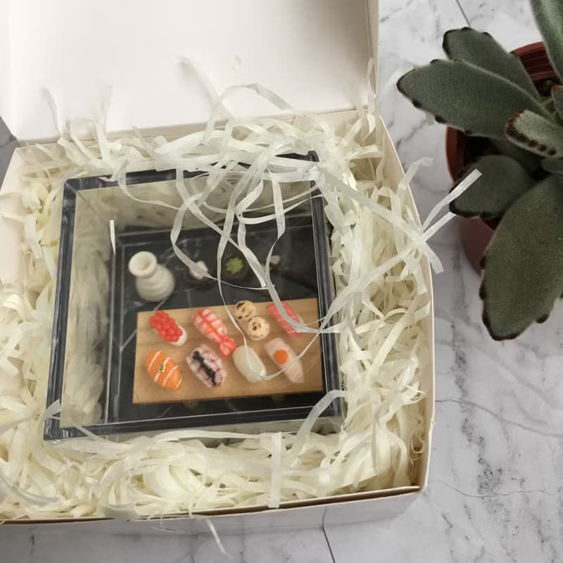 尤朵拉小屋 生日禮物、情人節禮物、袖珍日本鮭魚壽司、飾品盒