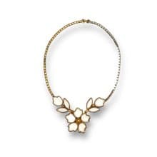 RARE! Crown Trifari Antique White Glass Flower Dogwood Rose Necklace signed 1950