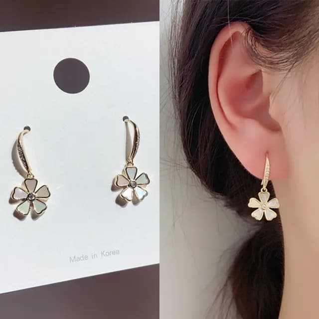 【Oni 歐妮】微鑲鑽貝殼花 耳針穿式耳環耳釘耳骨環 耳飾925銀針(1對入)