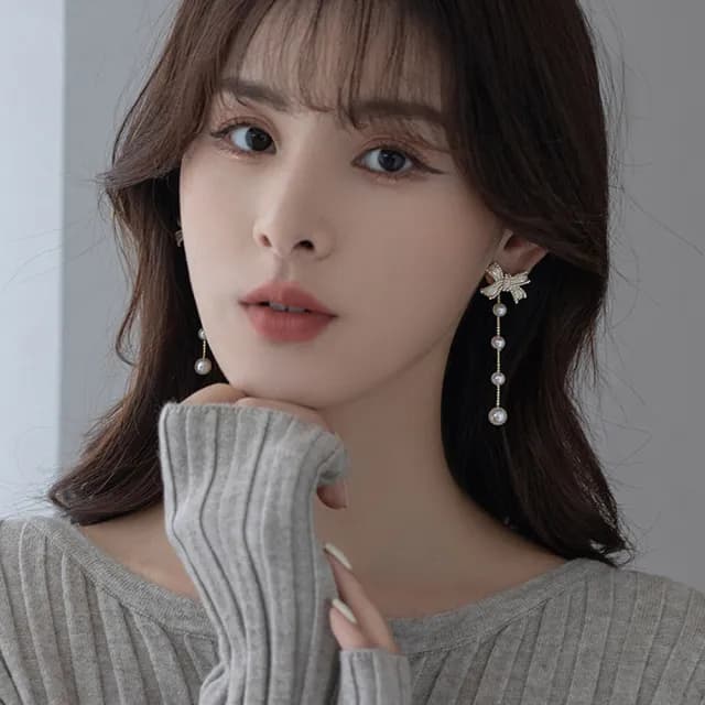 【MISS KOREA】韓國設計925銀針兩戴法設計溫柔珍珠蝴蝶結流蘇造型耳環(925銀針耳環 兩戴法耳環 流蘇耳環)