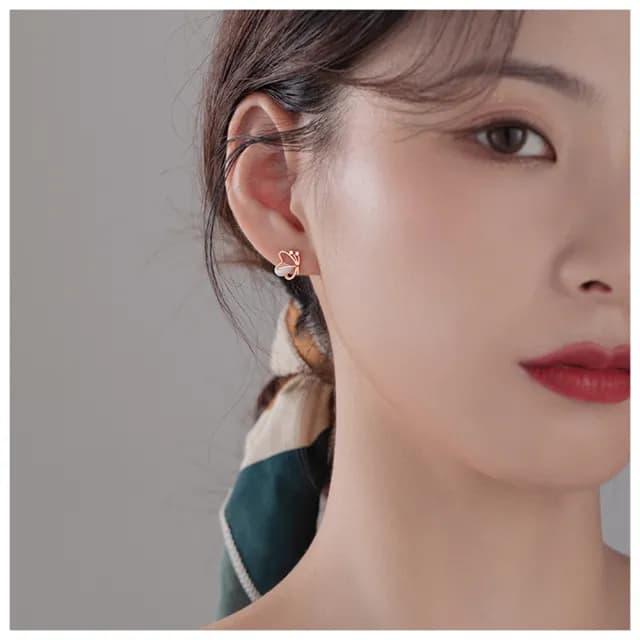 【HaNA 梨花】韓國．愛意繾綣貓眼石蝴蝶耳環(針式耳環 耳飾 耳圈 耳釘)