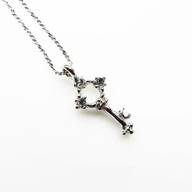 【日本MELODY ACCESSORY】日本製典雅浪漫幸福鑰匙鑲鑽銀項鍊 附延長鍊(心鎖 質感生日情人節禮物)