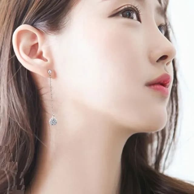 【Emi 艾迷】買一送一 氣質璀燦完美 水鑽球 耳環 多款選(共2入)