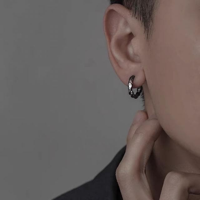 【A&R】s925純銀潮流個性男款嘻哈風青藤耳扣 單入(黑色幽默 抗過敏 耳環 情人節 生日禮物)