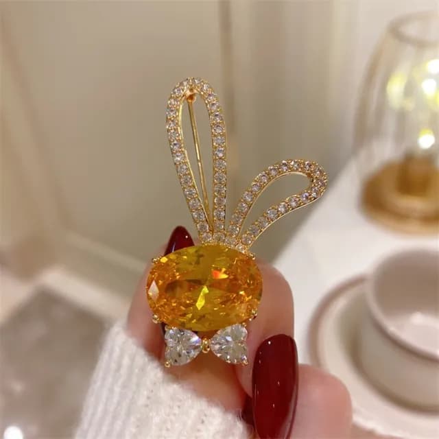 【巴黎精品】現貨+預購 鋯石胸針兔子別針(水晶蝴蝶結鏤空兔耳生日情人節禮物女飾品a1ah45)