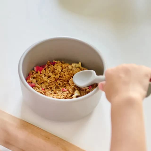 【minikoioi】土耳其製 經典矽膠餐碗 多色可選(副食品 矽膠餐具)