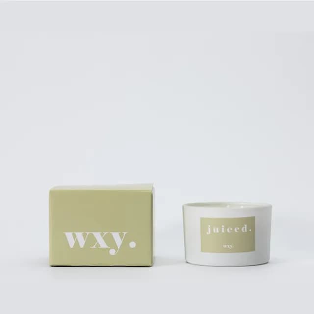 【英國 wxy.】經典mini蠟燭- juiced. 萊姆酪梨 & 黃瓜(95g/專櫃公司貨)