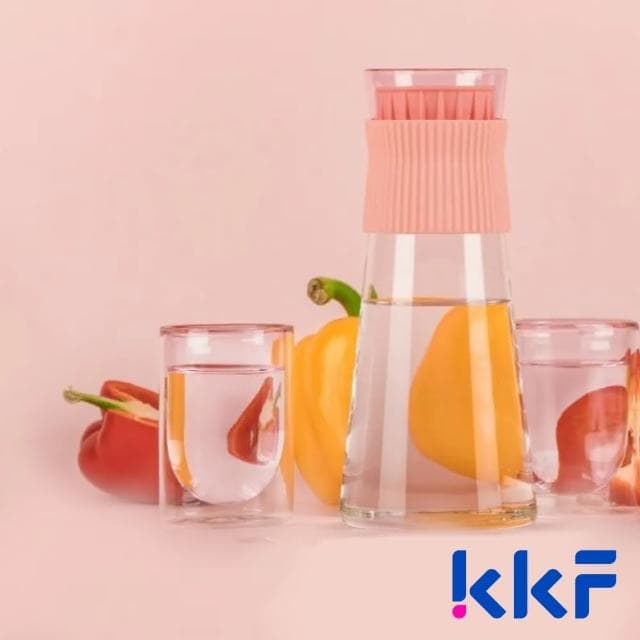 【KKF 吻吻魚】懸浮雙層玻璃水杯 230ml - 四色(耐熱玻璃、優美弧線、晶瑩色澤、送禮推薦)