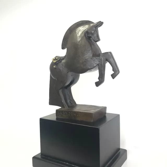 【薪傳獎銅雕大師-蕭啟郎】馬年最新力作 舞馬(創藝工坊 龍馬系列 十二生肖 年節賀禮選擇 藝術禮物推薦)