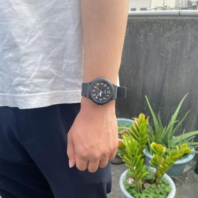 【CASIO 卡西歐】輕薄大錶面指針錶(MW-240)