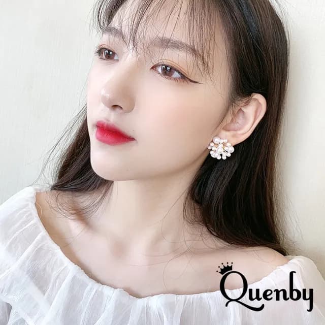 【Quenby】925純銀 日韓微甜美風珍珠花朵耳環(耳針/飾品/配件) - momo購物網 - 好評推薦 -
