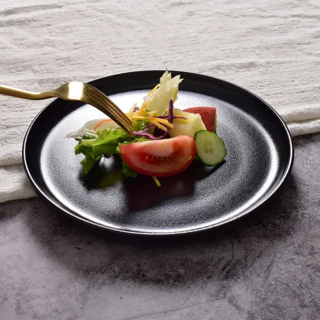 【Homely Zakka】北歐輕奢風黑色磨砂陶瓷餐具/牛排盤/西餐盤_小圓平盤2入組(飯碗 餐具 餐碗 盤子 器皿)