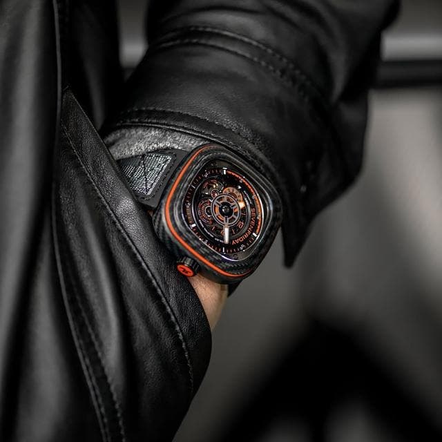 【SEVENFRIDAY】橘色碳纖維限時發行版機械錶 送禮 禮物 推薦(P3C/09)