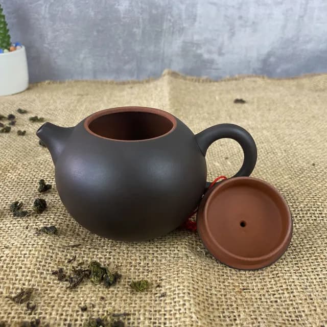 【台灣製造】小圓蛋壺 160ml 鶯歌陶藝之美(茶具 茶壺朱泥 紫砂 段泥 泡茶壺 茶杯)