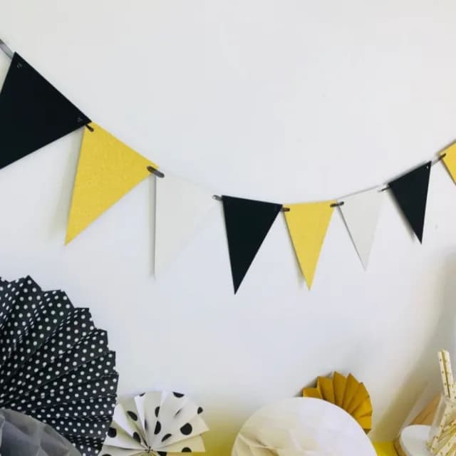 【橘魔法】簍空磨砂金蔥生日快樂+三角旗拉條組(布置用品 週歲 生日快樂 場景布置 場地布置)