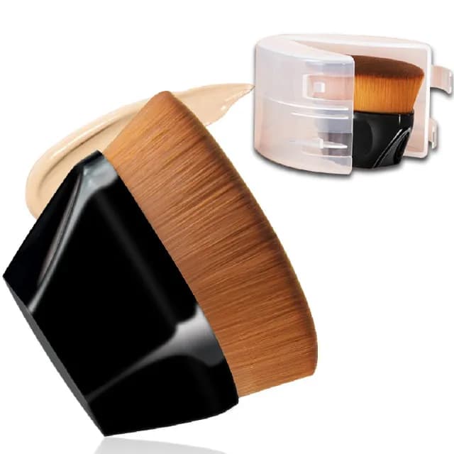 【美妝用具】魔術粉底刷-附防塵蓋(底妝刷 不吃粉 無痕刷 化妝刷 便攜 刷具 美妝刷 化妝刷 魔術刷 交換禮物)