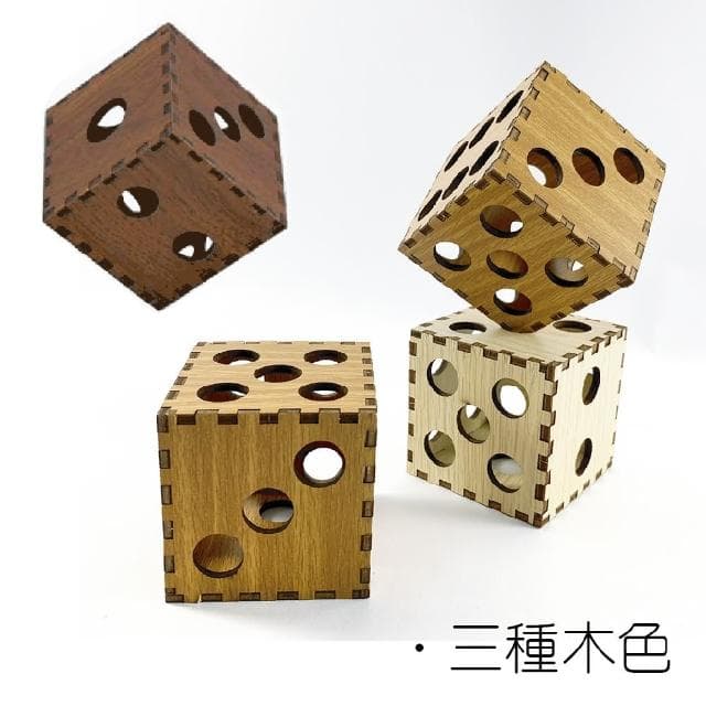 【木頭方程式】木雕骰子筆座(筆筒/筆座/筆插/生日/禮物/木雕/擺飾/送禮推薦/禮品/台灣製造/DIY)