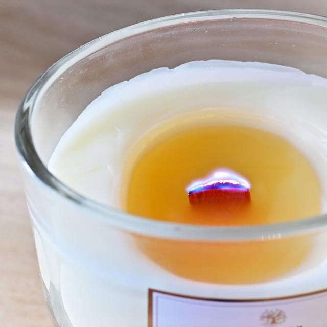 【YU Living 信歐傢居】北歐風木蓋香氛蠟燭木片燭芯玻璃罐 蠟重300g(4款/香草.薰衣草.肉桂.檀香木)