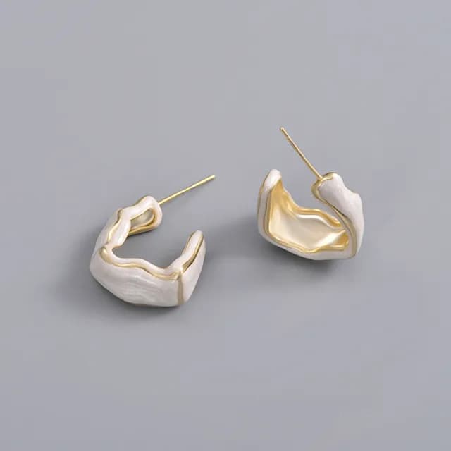 【Umi】925純銀針淡金色復古輕奢珍珠光澤象牙米白色圓形環繞環形耳環(日韓時尚潮流耳飾耳針耳墜耳釘)