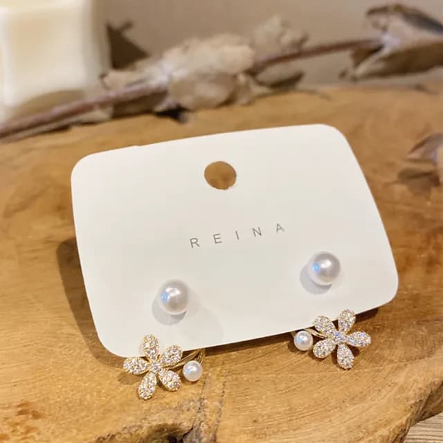 【Umi】925純銀針淡金色巴洛克微鑲鋯石復古輕奢珍珠與小花朵造型耳環(日韓時尚潮流耳飾耳針耳墜耳釘65414)