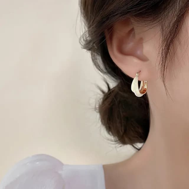 【Umi】925純銀針淡金色復古輕奢象牙米白色圓形環繞環形耳環64977(日韓時尚潮流耳飾耳針耳墜耳釘)