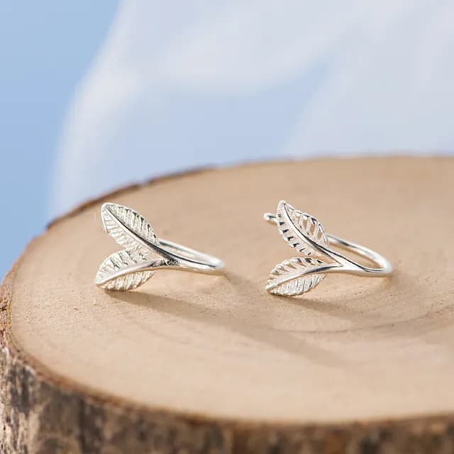 【Umi】唯美時尚浪漫葉子造型耳環(日韓時尚潮流女飾品 銀色耳飾 耳針 耳墜 耳釘 生日 情人節 禮物)