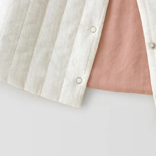 【橘魔法】麂皮質感壓紋雙面穿鋪棉背心+帽子(鋪棉背心 外套 夾克 中性款 男童 女童 兒童 童裝)