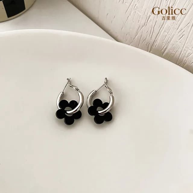 【Golicc】耳環 花朵(七夕 情人節 生日 飾品 耳釘 耳飾 耳墜 禮物)