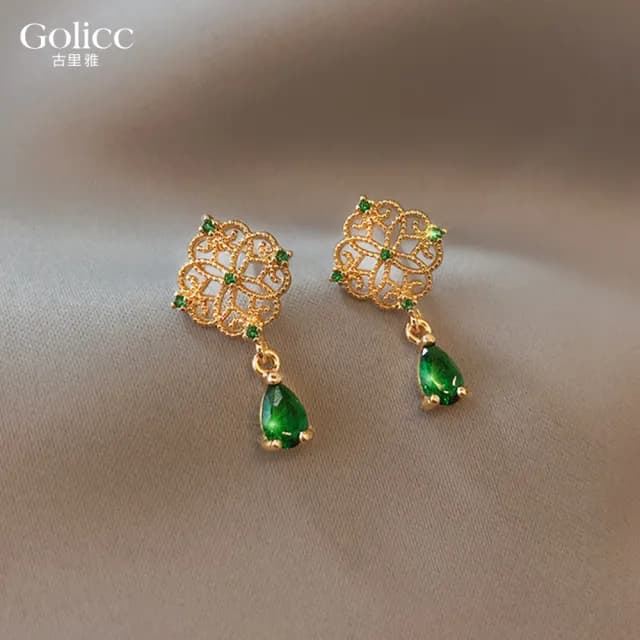 【Golicc】耳環 祖母綠 水滴(七夕 情人節 生日 飾品 耳釘 耳飾 耳墜 禮物)