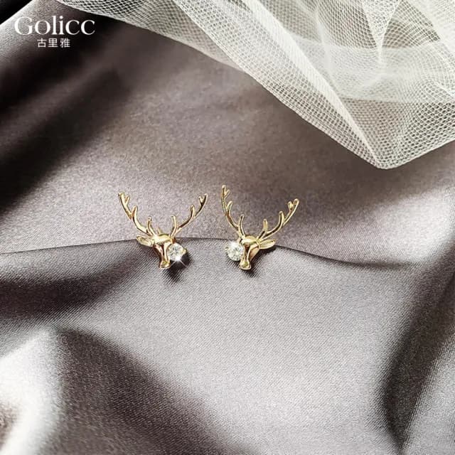 【Golicc】耳環 麋鹿(99購物限定 生日 飾品 耳釘 耳飾 耳墜 禮物)