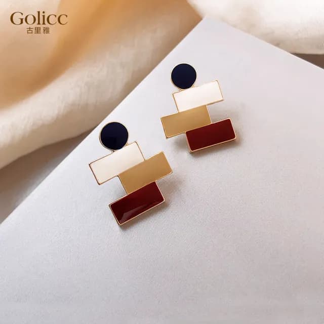 【Golicc】耳環 法式 復古(七夕 情人節 生日 飾品 耳釘 耳飾 耳墜 禮物)