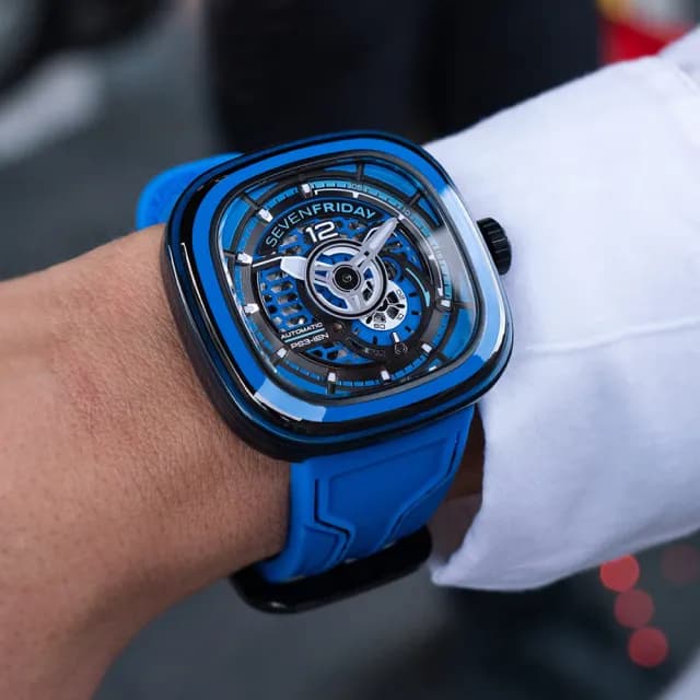 【SEVENFRIDAY】彩色碳纖維 透視自動上鍊機械錶-47X47.6mm 送禮 禮物 推薦(PS3/04)