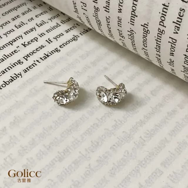 【Golicc】耳環 輕奢 鋯石(七夕 情人節 生日 飾品 耳釘 耳飾 耳墜 禮物)