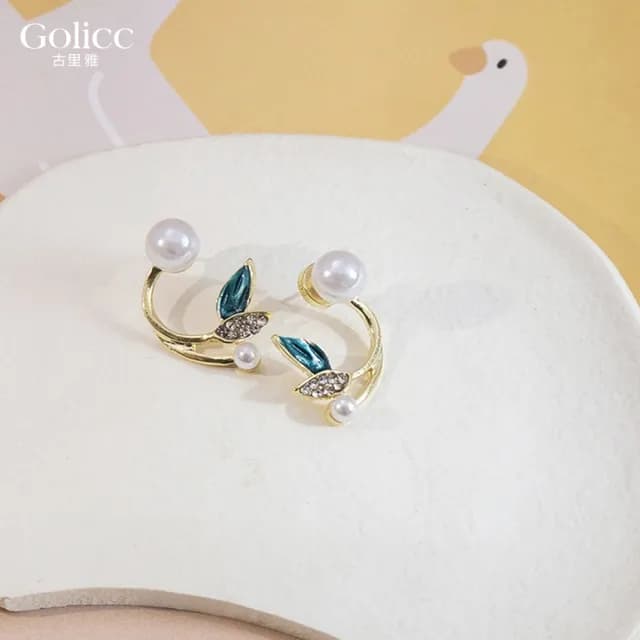 【Golicc】耳環 韓國 珍珠 閃鑽 樹葉(99購物限定 生日 飾品 耳釘 耳飾 耳墜 禮物)