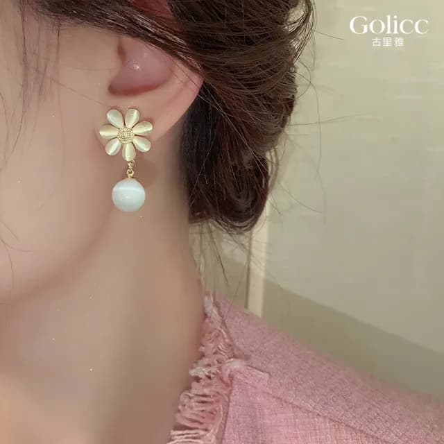 【Golicc】耳環 貓眼石 花朵(七夕 情人節 生日 飾品 耳釘 耳飾 耳墜 禮物)