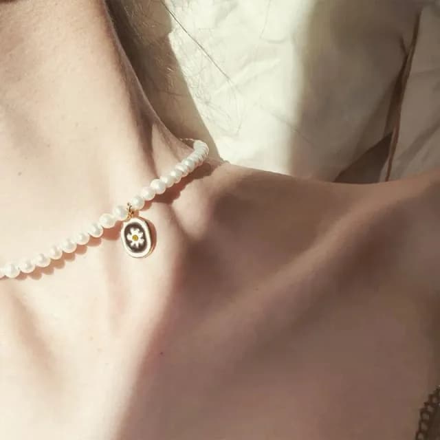 【LEEHER】雙11 小雛菊吊牌珍珠鏈/歐美項鍊/珍珠項鍊/小香項鍊/復古項鍊/巴羅克珍珠項鍊/短項鍊