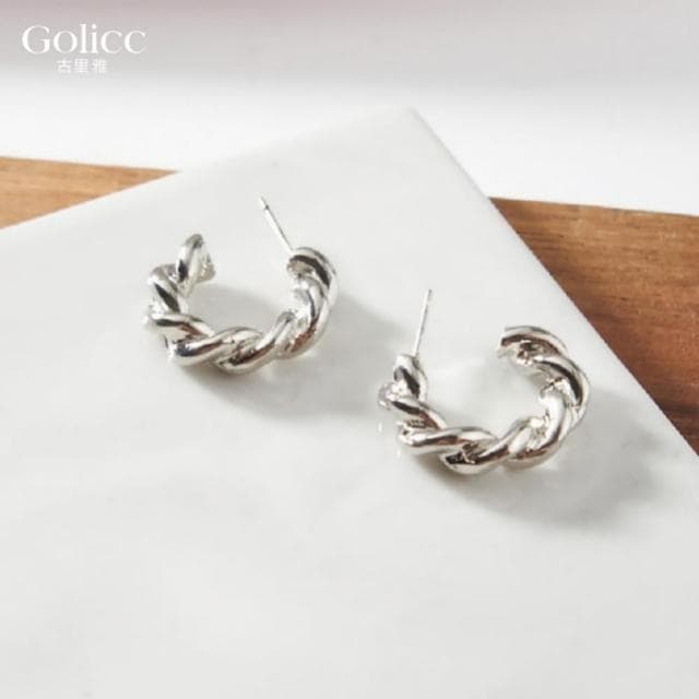 【Golicc】耳環 Y2K 小巧 C字形(母親節 生日 情人節 飾品 耳釘 耳飾 耳墜 禮物)