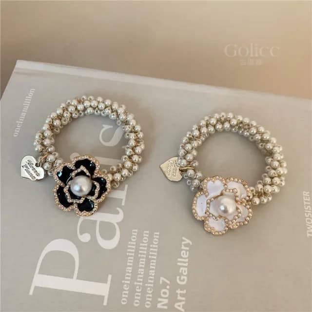 【Golicc】髮圈 韓國 小香風 山茶花 珍珠(雙11 聖誕節 生日 髮飾 頭飾 鯊魚夾 抓夾 禮物)