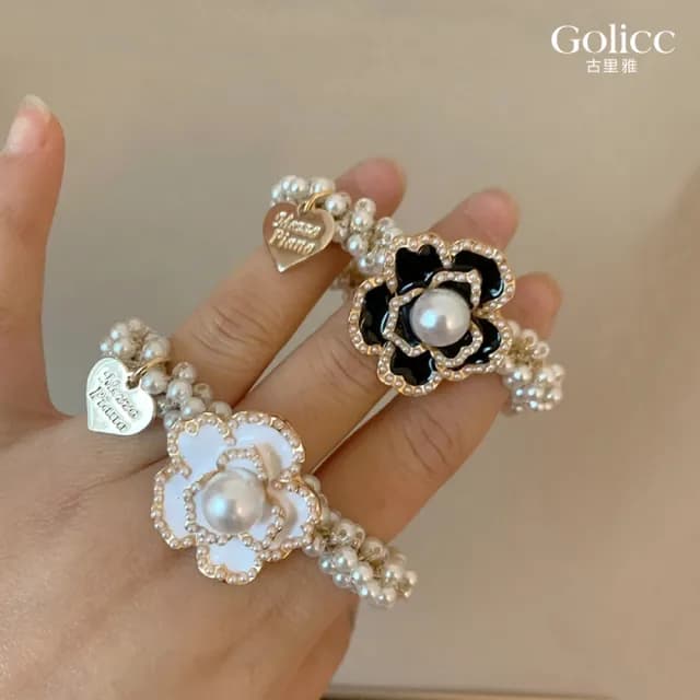 【Gulicc】髮圈 韓國 小香風 山茶花 珍珠(雙11 聖誕節 生日 髮飾 頭飾 鯊魚夾 抓夾 禮物)