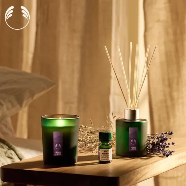 【THE BODY SHOP 美體小舖】靜舒心 香氛蠟燭(180G)