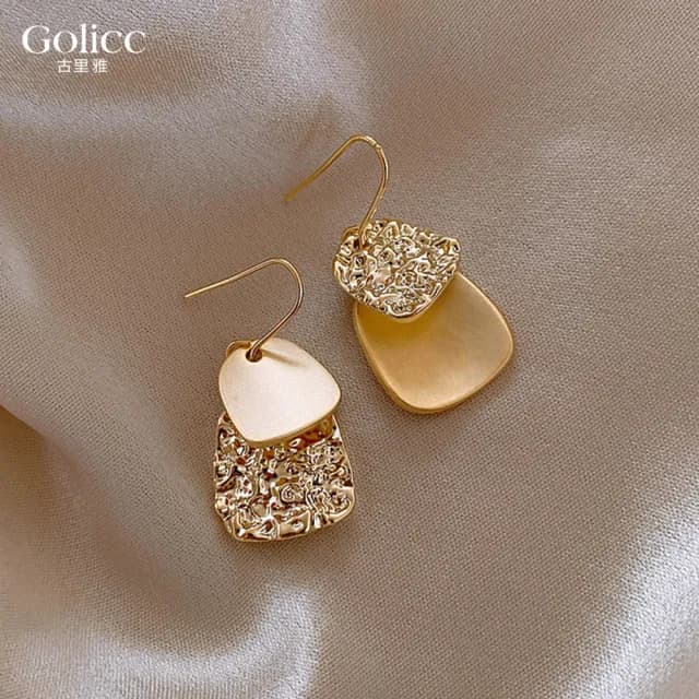 【Golicc】耳環 簡約 亮片(七夕 情人節 生日 飾品 耳釘 耳飾 耳墜 禮物)