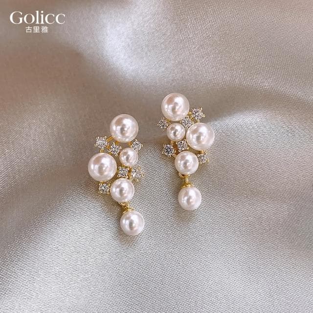 【Golicc】耳環 法式 復古 珍珠 鋯石(618 七夕 情人節 生日 飾品 耳釘 耳飾 耳墜 禮物)