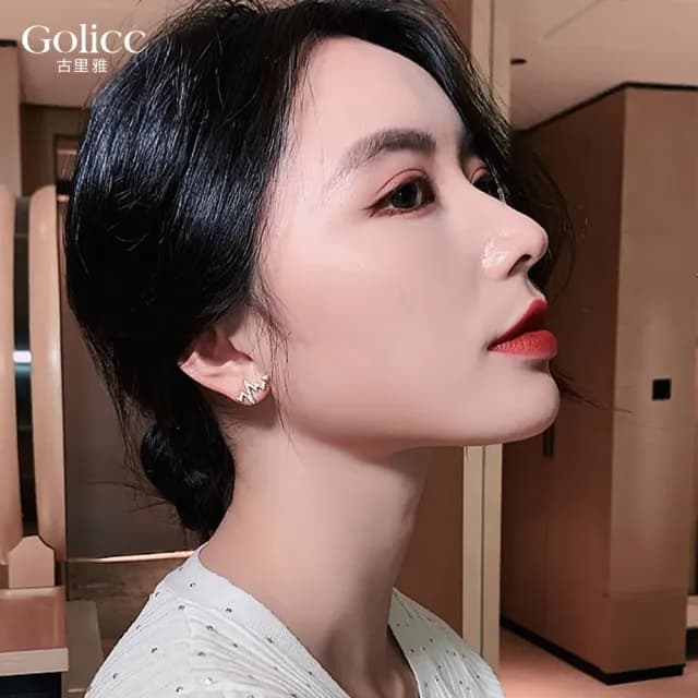【Golicc】耳環 韓版 閃點 愛心(七夕 情人節 生日 飾品 耳釘 耳飾 耳墜 禮物)